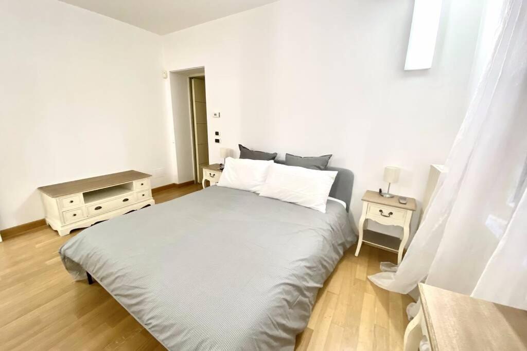 Boutique Apartment In Milano Center: Duomo Scala Zewnętrze zdjęcie